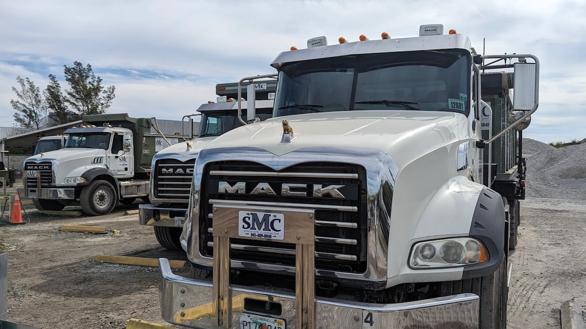 smc trucks for hauling fill and aggregates