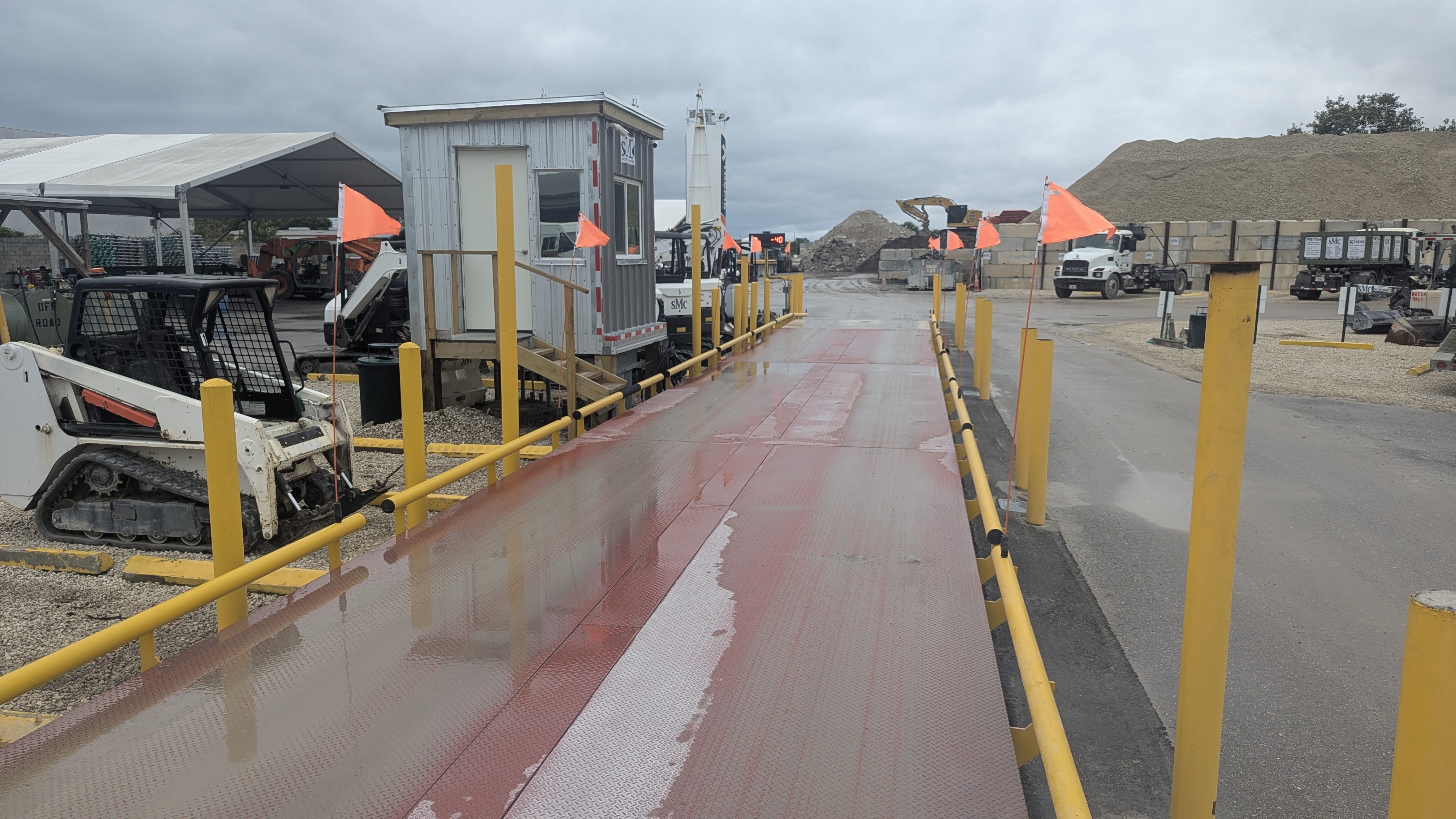 Truck scale at SMC Contracting West Palm Beach